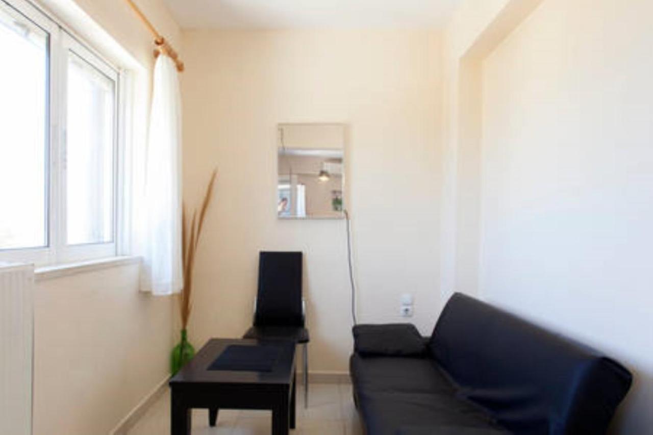 Makis Apartments 锡蒂亚 外观 照片