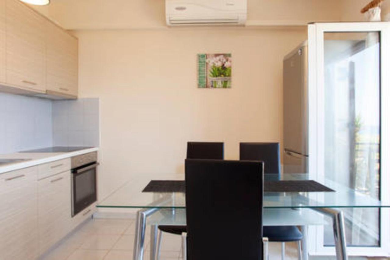 Makis Apartments 锡蒂亚 外观 照片